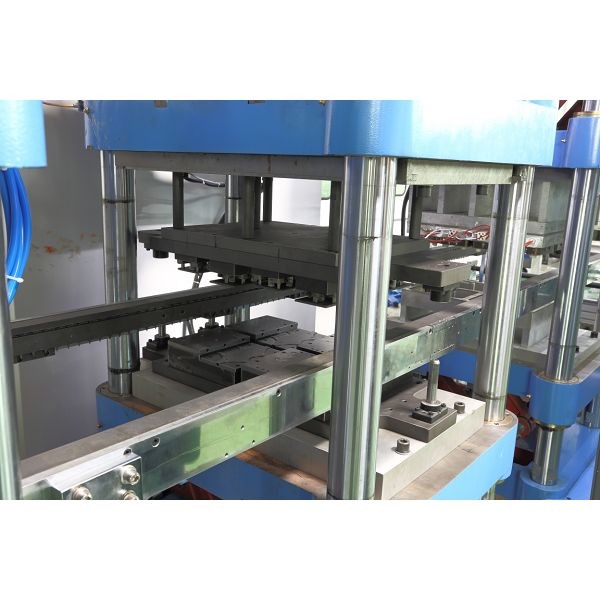 Buy Fiber Material Pulp Molding Tableware Machine 120kw Cutlery Making at wholesale prices