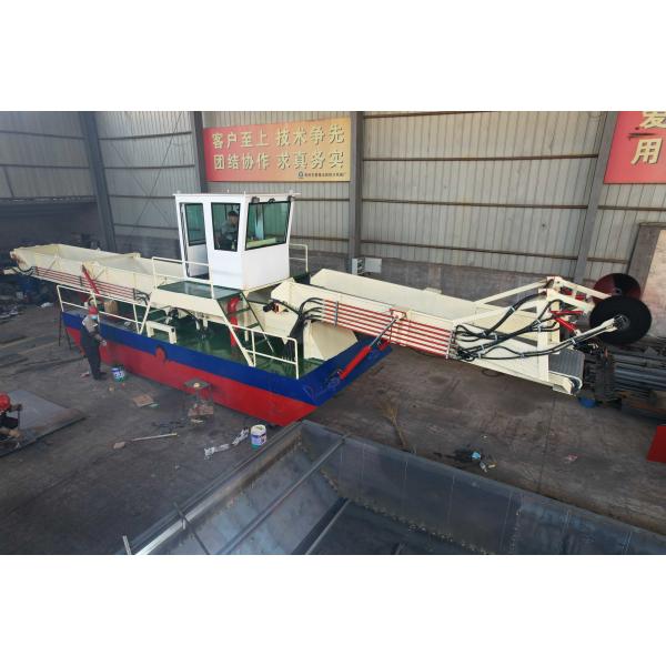 Diesel Aquatic Plant Harvester For Enhanced Enteromorpha Harvesting Efficiency Mowing Deth 0-1.5 M