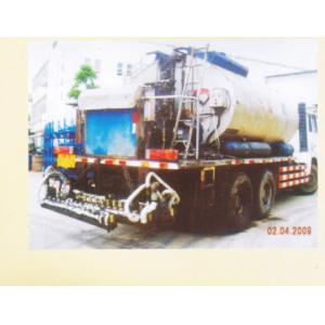 Oval Shape Asphalt Distributor Truck 4000L - 12000L Capacity Optional