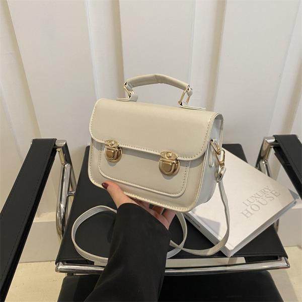Buy SENIOR SENSE OF RETRO SMALL BAG WOMEN 2024 NEW SUMMER FASHION FOREIGN STYLE SHOULDER BAG SMALL NICHE ALL HAND BAG SQUARE at wholesale prices