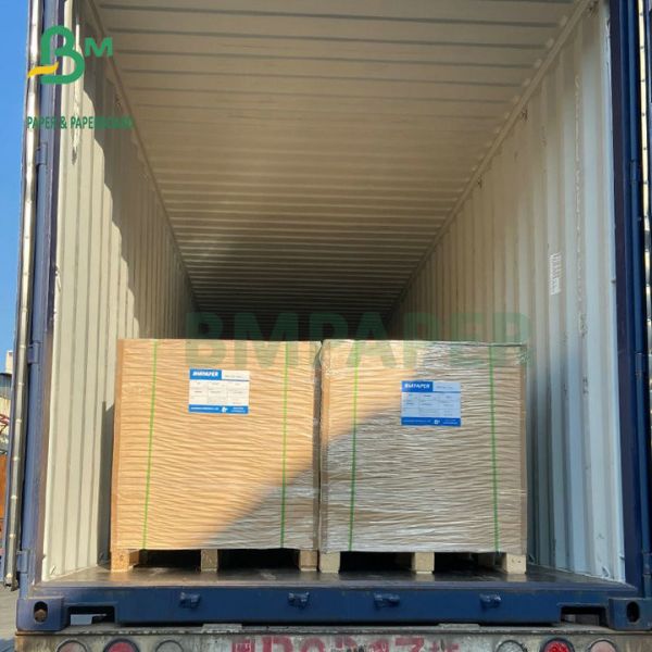 Buy Offset Printing C2S Glossy Paper , Double Sides White Art Board 300GSM 350GSM at wholesale prices