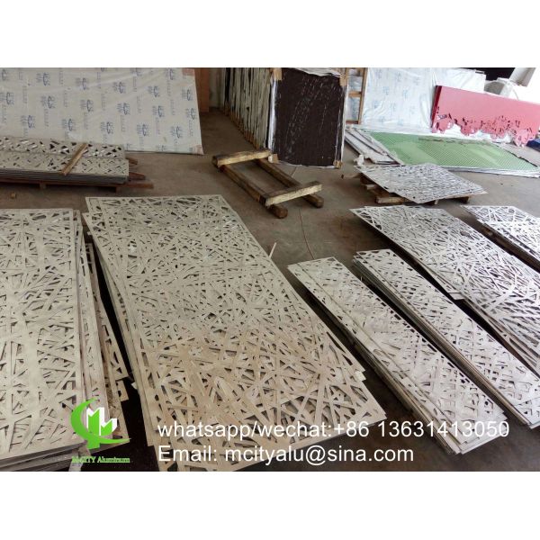 PVDF Finish Aluminum Cladding Panel with Customizable Patterns for Facade and Curtain Wall in 1000x2000mm Size