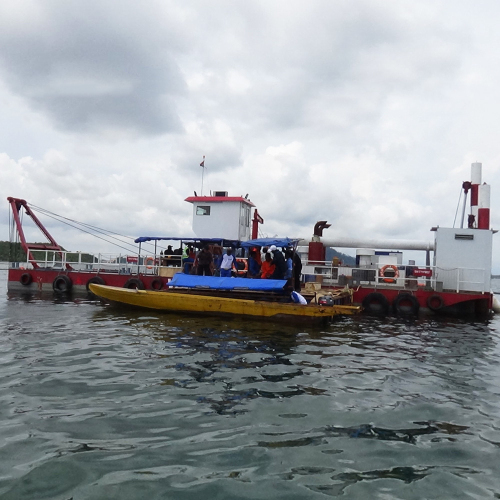 Sand Extraction River Cutter Head Dredger / Sand Dredging Boat 500m3/H
