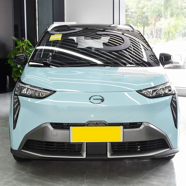 2023 Aion Y 70 80 Electric Vehicles Electric Car with Lithium Battery and 6-8 Hours Charging Time