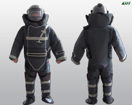 High Performance Bomb Disposal Suit , Effective Protection EOD Bomb Suit
