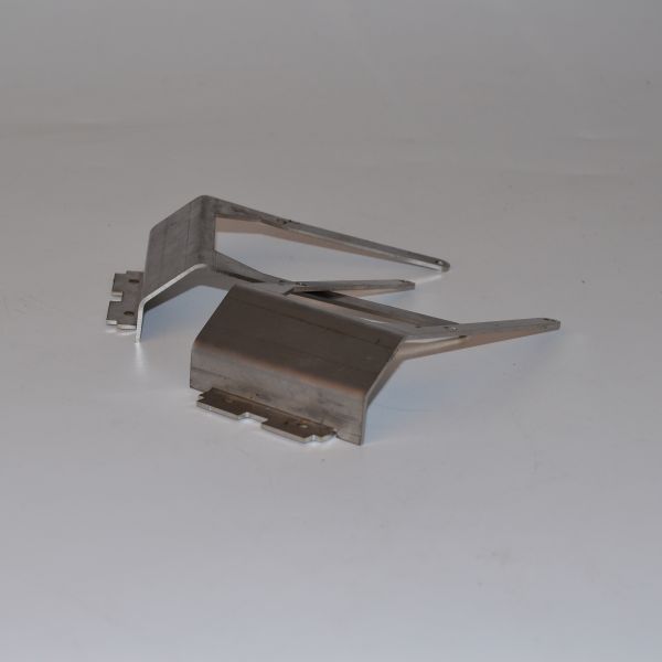 Buy Non - Standard CNC Bending Service Fabrication Rail Junction Angle Bracket at wholesale prices