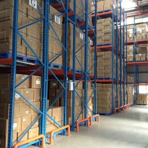 Versatile Selective Pallet Racking with Reinforced Steel to Optimize Warehouse