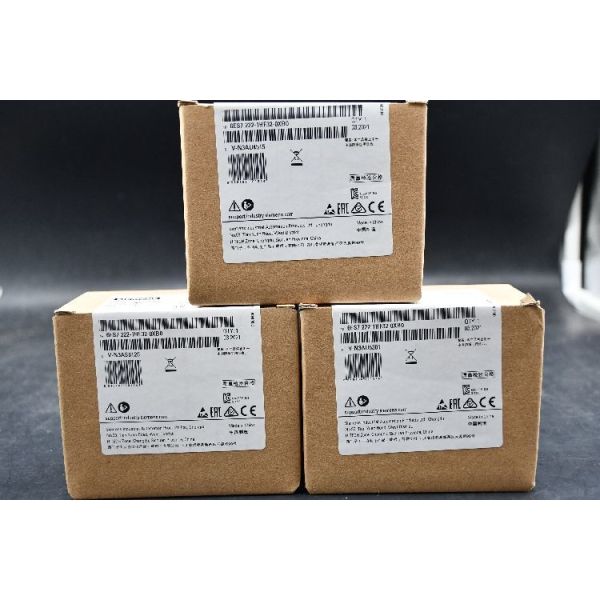 Siemens PLC I/O Module for use with SIMATIC S7-1200 Series, 100 x 45 x 75 mm, Digital, Digital, TM3, 24 V dc, SIMATIC