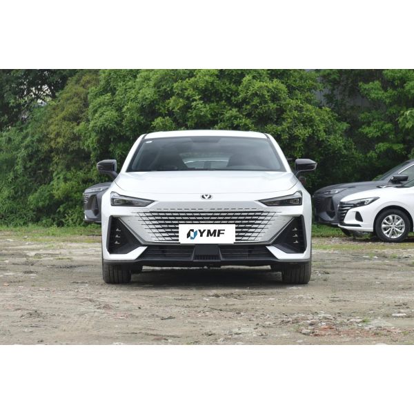 2024 Changan Uni-V Electric Car 220kW Max. Power 1980kg Overall Mass and High Standar
