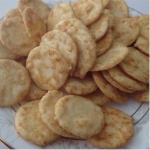 Grain Snack Mulitiple Flavors Biscuits Crisp Cookies Snack Baked Corn Rice Crackers