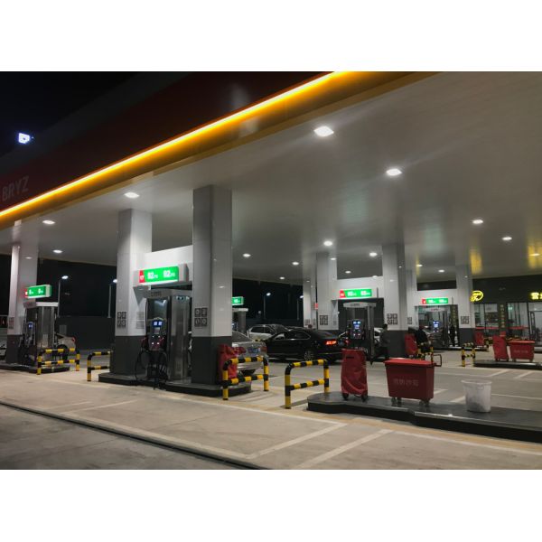 IP66 IK10 Led Gas Station Canopy Lights 160lm/w Recessed Installation High Luminous