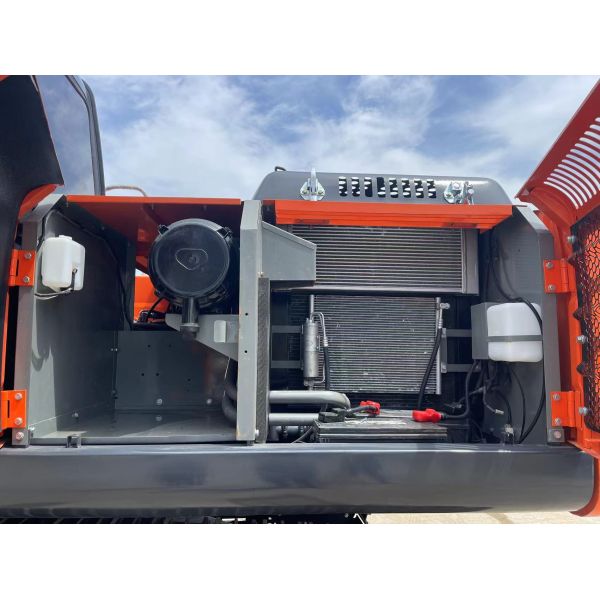 Used Hitachi ZX200 Excavator Medium Size Hydraulic Excavator