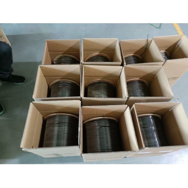 FTTH Drop Cable 1 Core G657A1 LSZH Indoor Drop Cable GJXFH-1B6