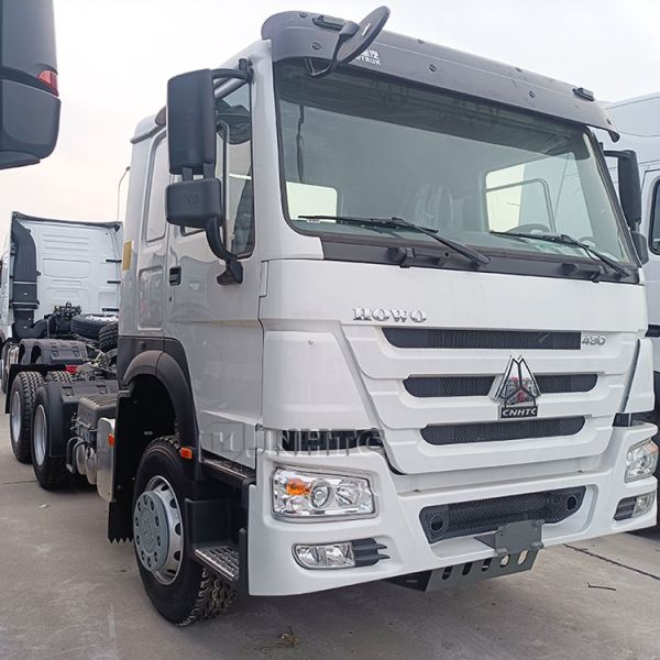 Hot Sales SINOTRUK 6X4 400HP Tractor Truck High-Quality Trailer Head