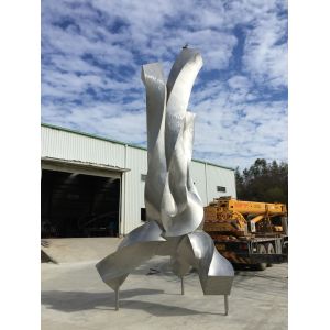 Customized Outdoor Metal Sculpture , Garden Contemporary Outdoor Sculpture