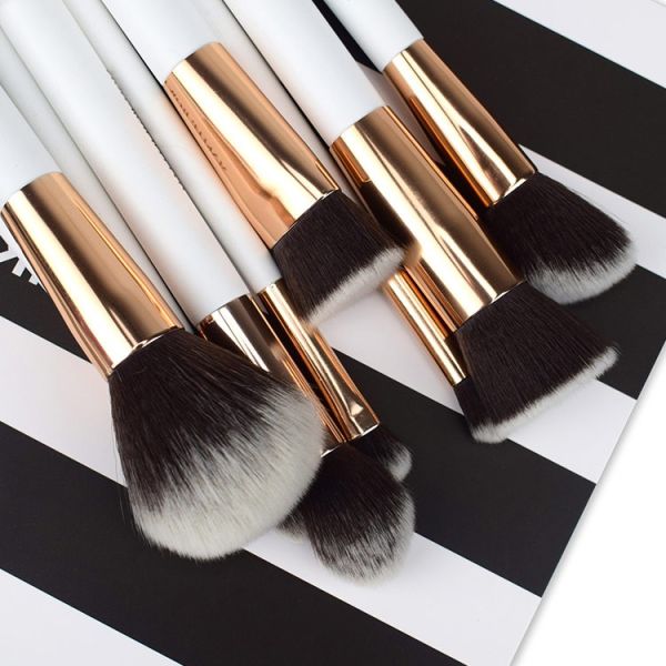 High Quality Custom Logo 9 PCS Soft Synthetic Hair Wood Handle Cosmetic Makeup Brush Set