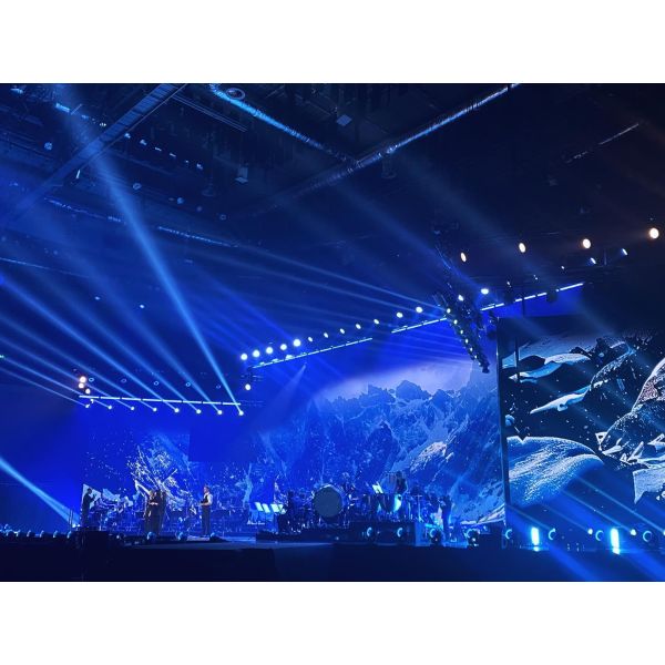 Rental Screen Iron Box / Die-Cast Aluminum P20 Waterproof LED Screen Video Wall Outdoor Dynamic Poster Advertising