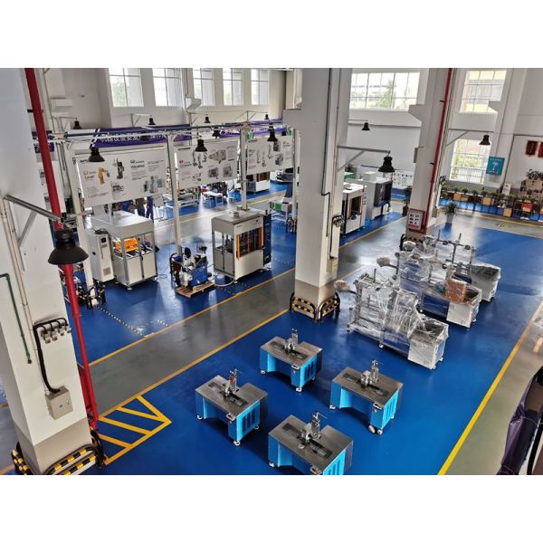 PA66+GF30 High-accuracy Infrared Hot Plate Plastic Welding Equipment with 11 - 22 kg/h Output and 1 Year Warranty