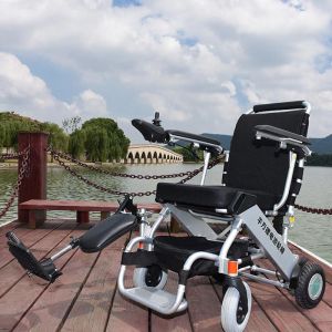 CE ISO One Key 6 Km/H Lightweight Electric Wheelchair