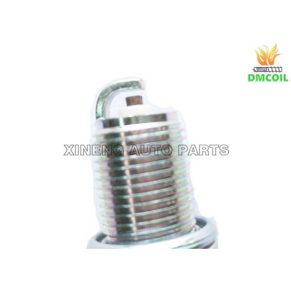 No Oil Deposits Mitsubishi Lancer Spark Plugs Through Hot - Pressing Assembly