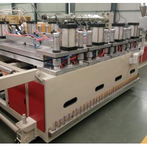 Automatic Operation Plastic Board Extrusion Line for 1220mm Sheet Width Advanced