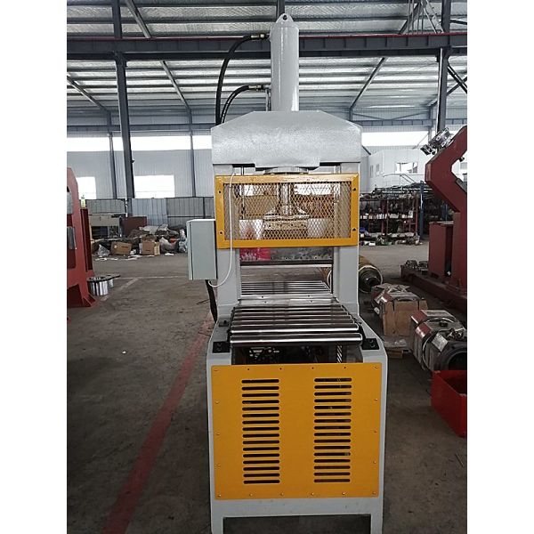 Buy XQL-125 Rubber Hydraulic Guillotine Cutter Machine / Hydraulic Rubber Plastic Cutter Plastic Cutting Machine at wholesale prices