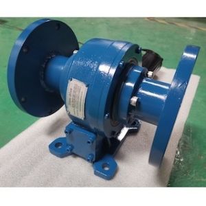 IP66 Self Locking Vertical Slewing Drive