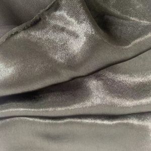 Ventilate Imitated Silk Fabric 150Dx150D 130GSM Shiny Lamination