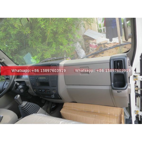 Double Row Cabin Mini Light JMC Carrying Plus 4 Tons Dump Truck Light Tipper Car for Sales