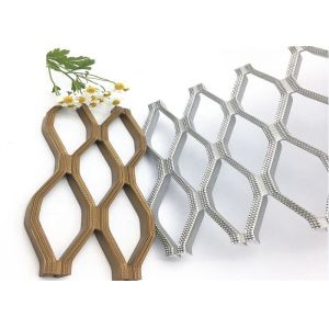 China Diamond Hole Shape Aluminum Mesh Grating 2 Meter Construction Catwalks on sale