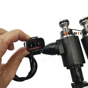 Electrical Loader Parts Komatsu WA320 Excavator Solenoid Valve 714-11-16830