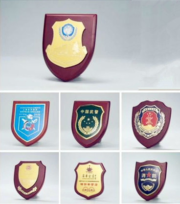 Buy plaques, shield, medal, award, medallion, emblem, medals at wholesale prices