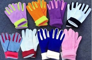 Buy winter warm fleece gloves at wholesale prices