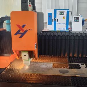 China Precision 3015 1kw 1500W 2000W 3000W 6000W CNC Metal Carbon Fiber Laser Cutting Machine with Raycus Ipg Max Laser Source on sale