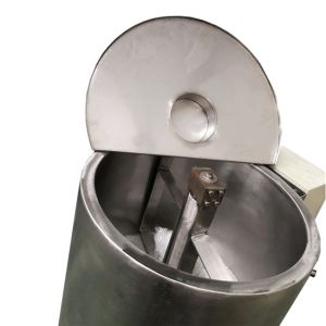 Cocoa Mass 304 Stainless Steel 60kg Liquid Chocolate Machine