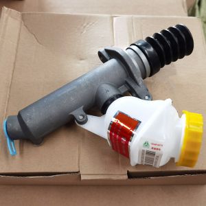 China Sinotruk Howo Truck Spare Parts Clutch Master Cylinder  WG9719230023 on sale