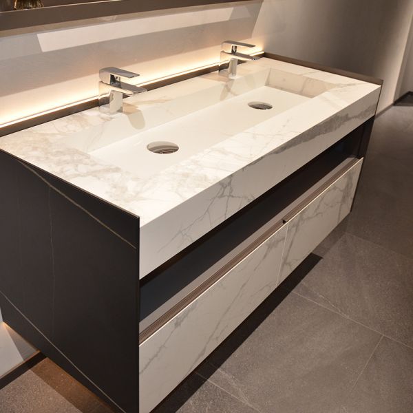 Wall Mounted Cabinet Bathroom Vanity LED Light Mirror Cabinet