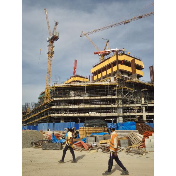 Buy High Efficiency Boom Pressure Concrete Machine Hydraulic System Pressure 32MPa at wholesale prices