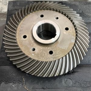 China Advanced Helical Tooth Design for Reduced Noise and Enhanced Load-Bearing Capacity in Spiral Bevel Gears on sale