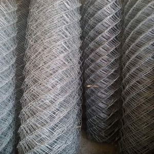 China Galvanized Chain Link Fence Fabric Pvc Coated Frame on sale