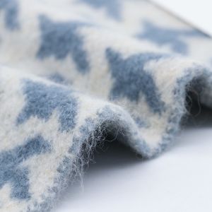 Quality Blended 1/21NM Faux Suede Yarn Wool Multipurpose Anti Pilling for sale