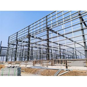 Prefabricated Commercial Metal Frame Warehouse With Solar Panel