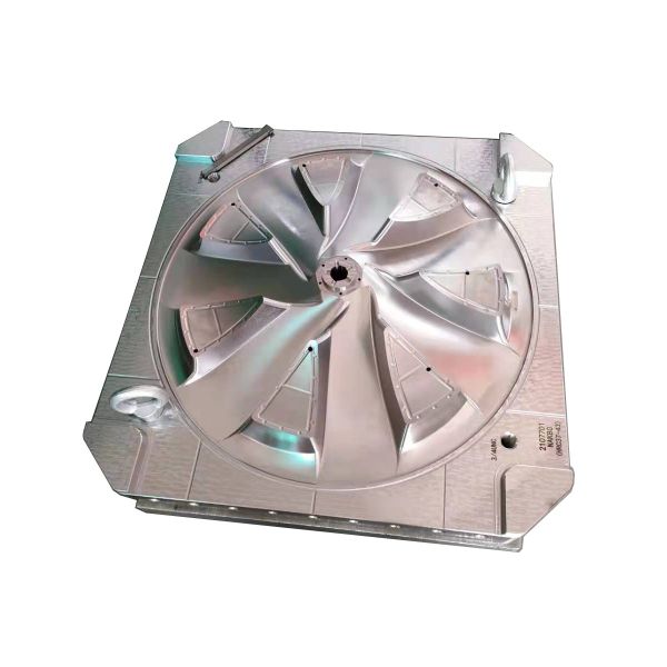 Buy Plastic SKD61 Multi Cavity Injection Moulding For Medical Device at wholesale prices