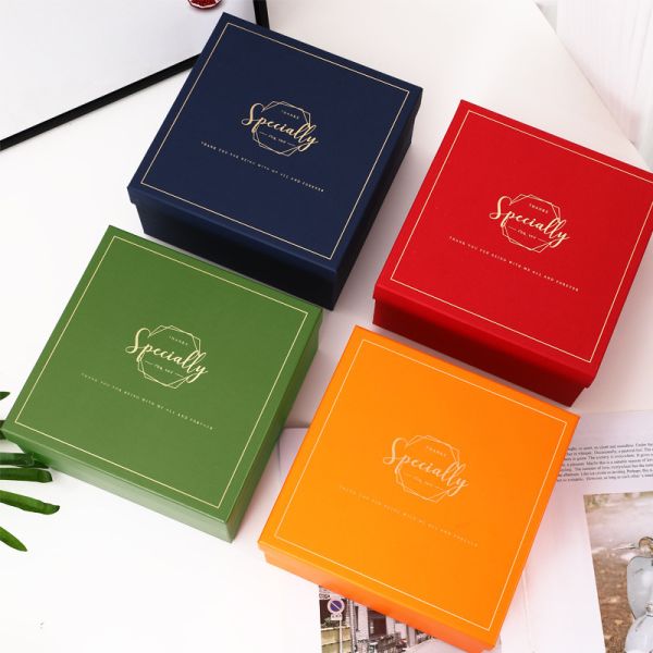 Square Gift Box Gift Packaging Box Lipstick Perfume Scarf Box Kraft Paper Box