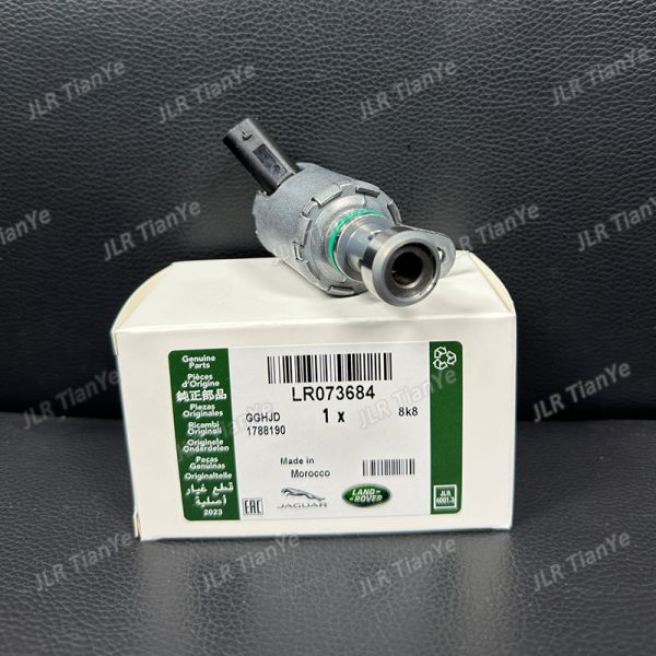 Land Rover Automotive Engine Parts Jaguar Vein 2.0T Oil Cooling Valve LR073684