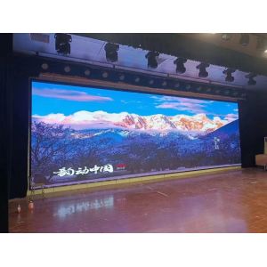 Indoor High Resolution Full Color LED Display Die-Cast Aluminum Smd2121