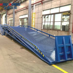 China 10m Blue Folding Loading Ramp Durable 10000kg Steel Easy To Transport on sale