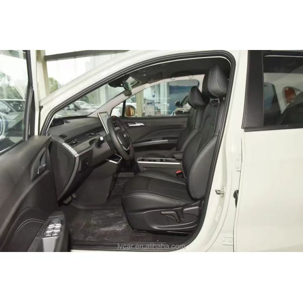 The Perfect Family Commuting SUV 400km Battery Life Lithium Ion Battery Max Speed 120 Km/h