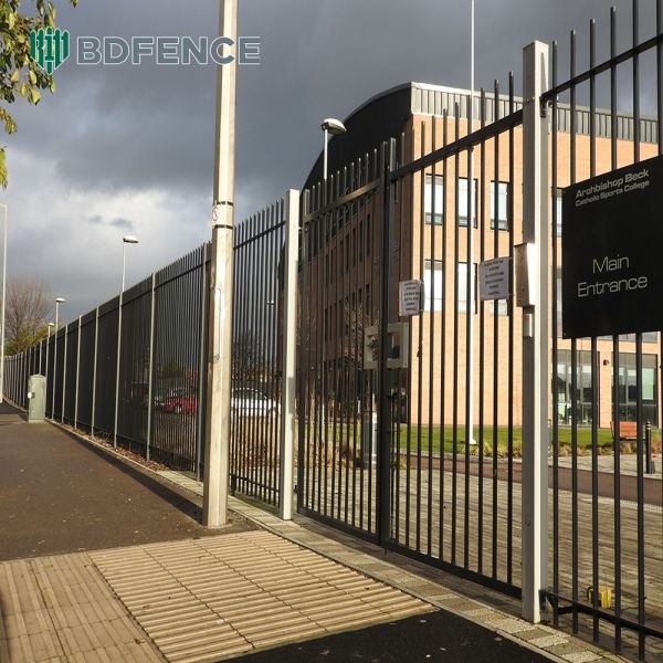 Buy Attractive Tubular Steel Fence Aesthetically Pleasing at wholesale prices