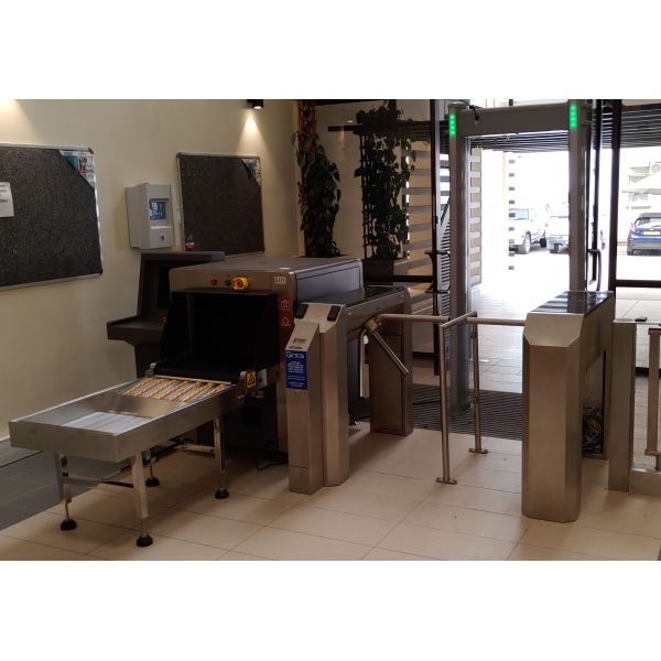 SECUSTAR JC6040 X Ray Baggage Inspection System Danger Objects Circle Alarm 0.8 KW